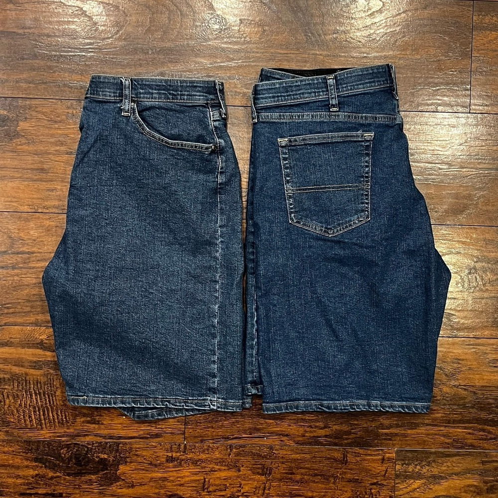 Wrangler Blue Comfort Flex Waist Denim Shorts, 2-Pack, Men's Size 38 - Picture 2 of 9